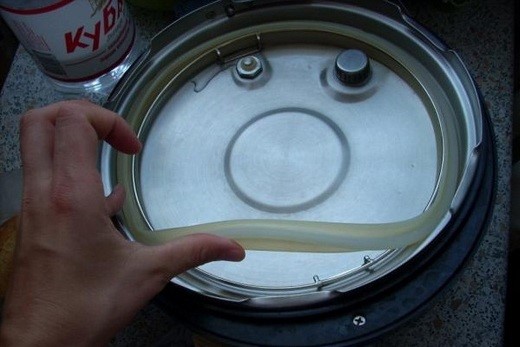 Come sbarazzarsi degli odori di un nuovo multicucina e dopo la cottura: consigli utili