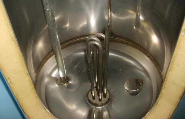 Che cos'è una caldaia, come accenderla, collegarla e selezionarla, il principio di funzionamento di una caldaia per il riscaldamento dell'acqua