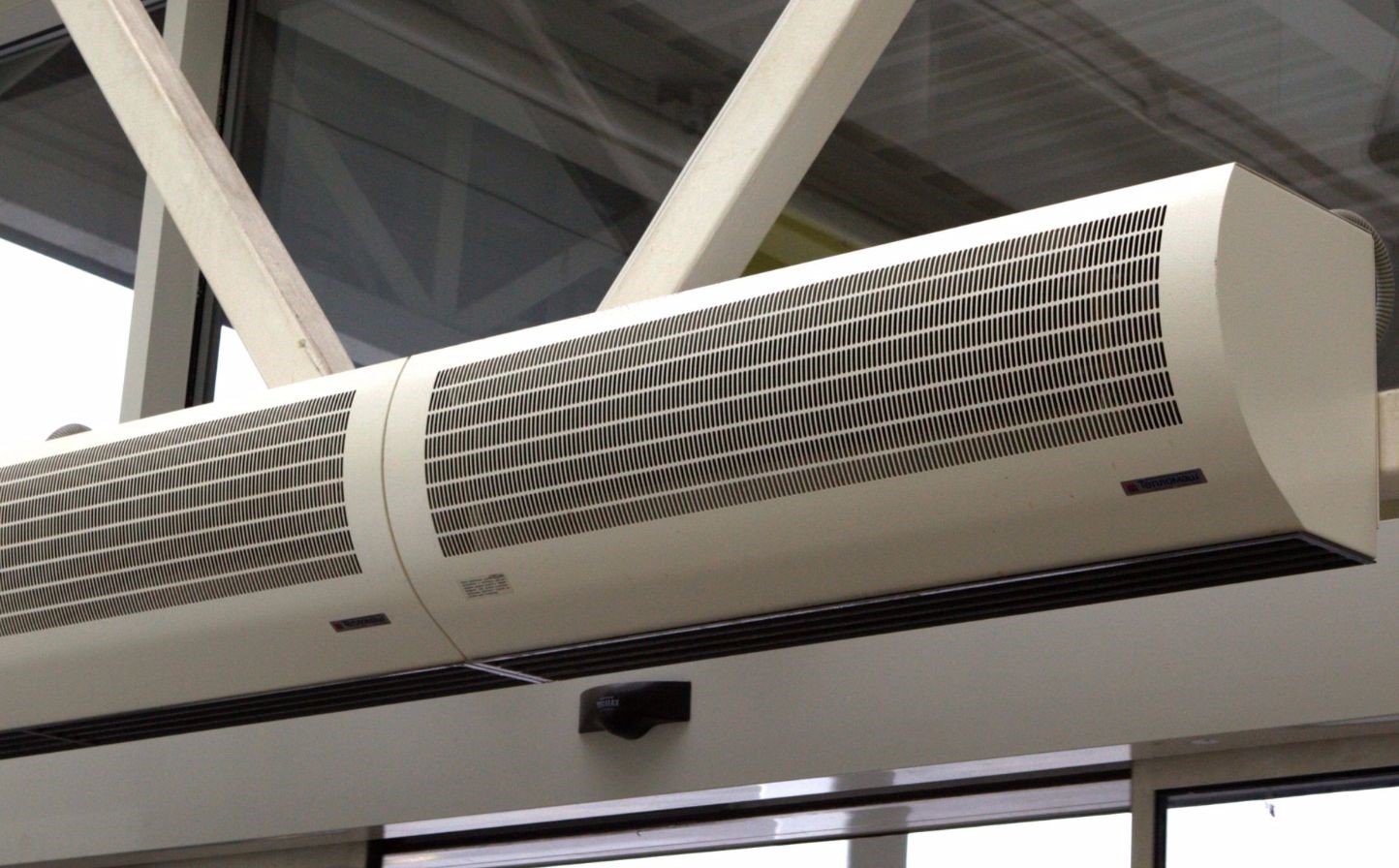 Installazione di una tenda termica