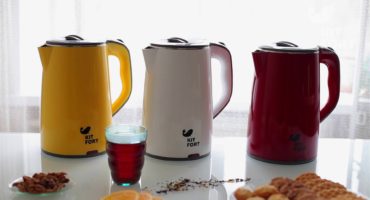 Come sbarazzarsi dell'odore in un nuovo bollitore elettrico?