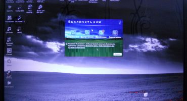 Schermo opaco su un laptop: ragioni, soluzioni