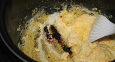 La ciotola del multicucina brucia: cosa fare: raccomandazioni comprovate