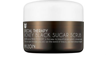 Le migliori bucce del viso e i loro tipi