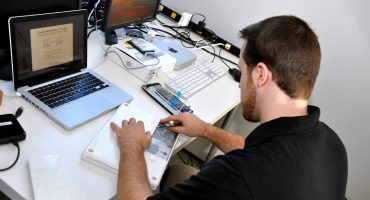 Cosa fare se lo schermo lampeggia sul laptop